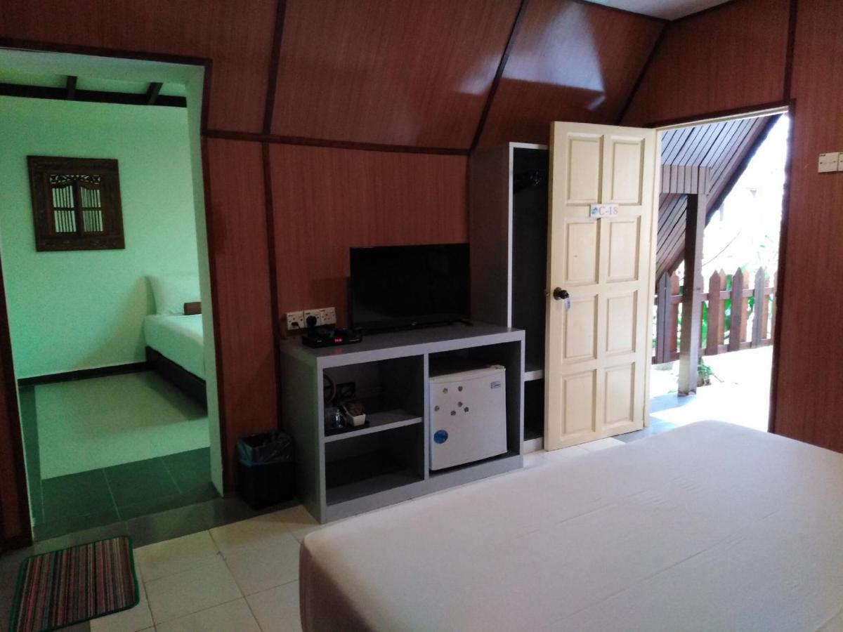 Sandy Beach Resort By Casa Loma Pantai Cenang  Exteriör bild