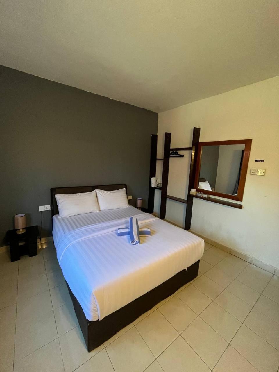 Sandy Beach Resort By Casa Loma Pantai Cenang  Exteriör bild