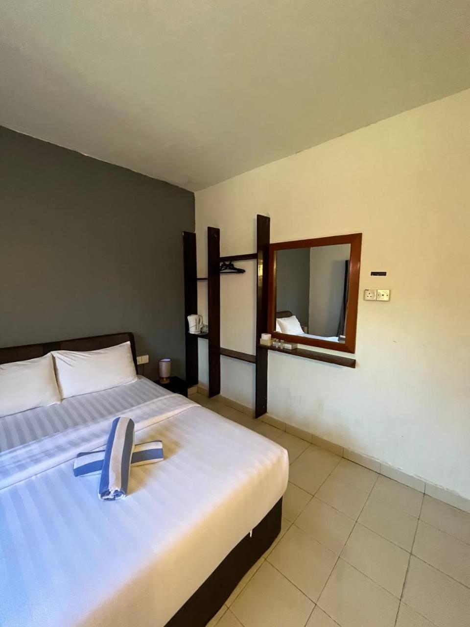 Sandy Beach Resort By Casa Loma Pantai Cenang  Exteriör bild