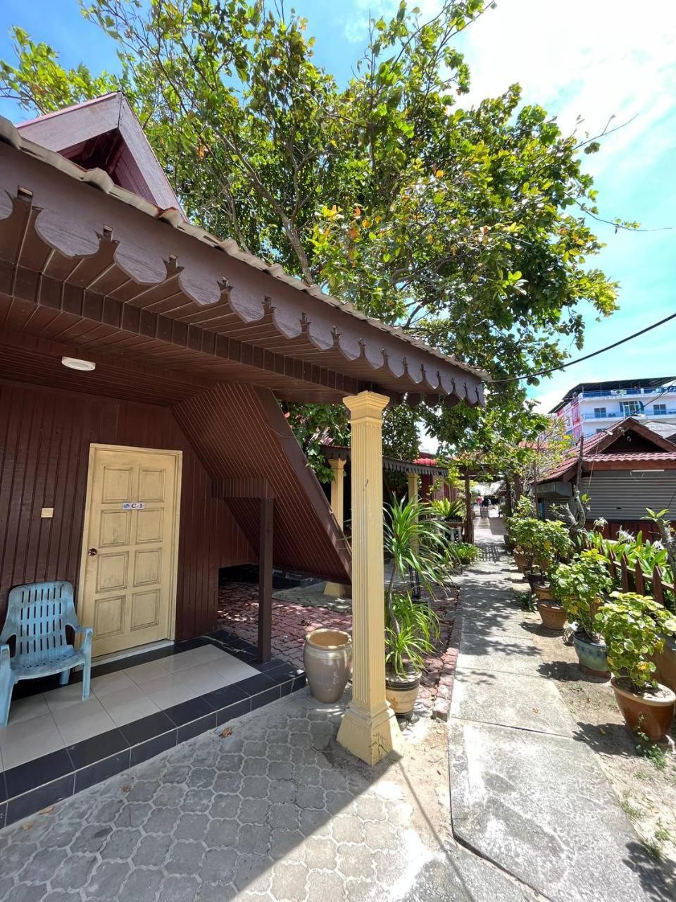 Sandy Beach Resort By Casa Loma Pantai Cenang  Exteriör bild
